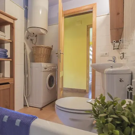 Apartamento Rustico En El Valle De Benasque Apartmán *